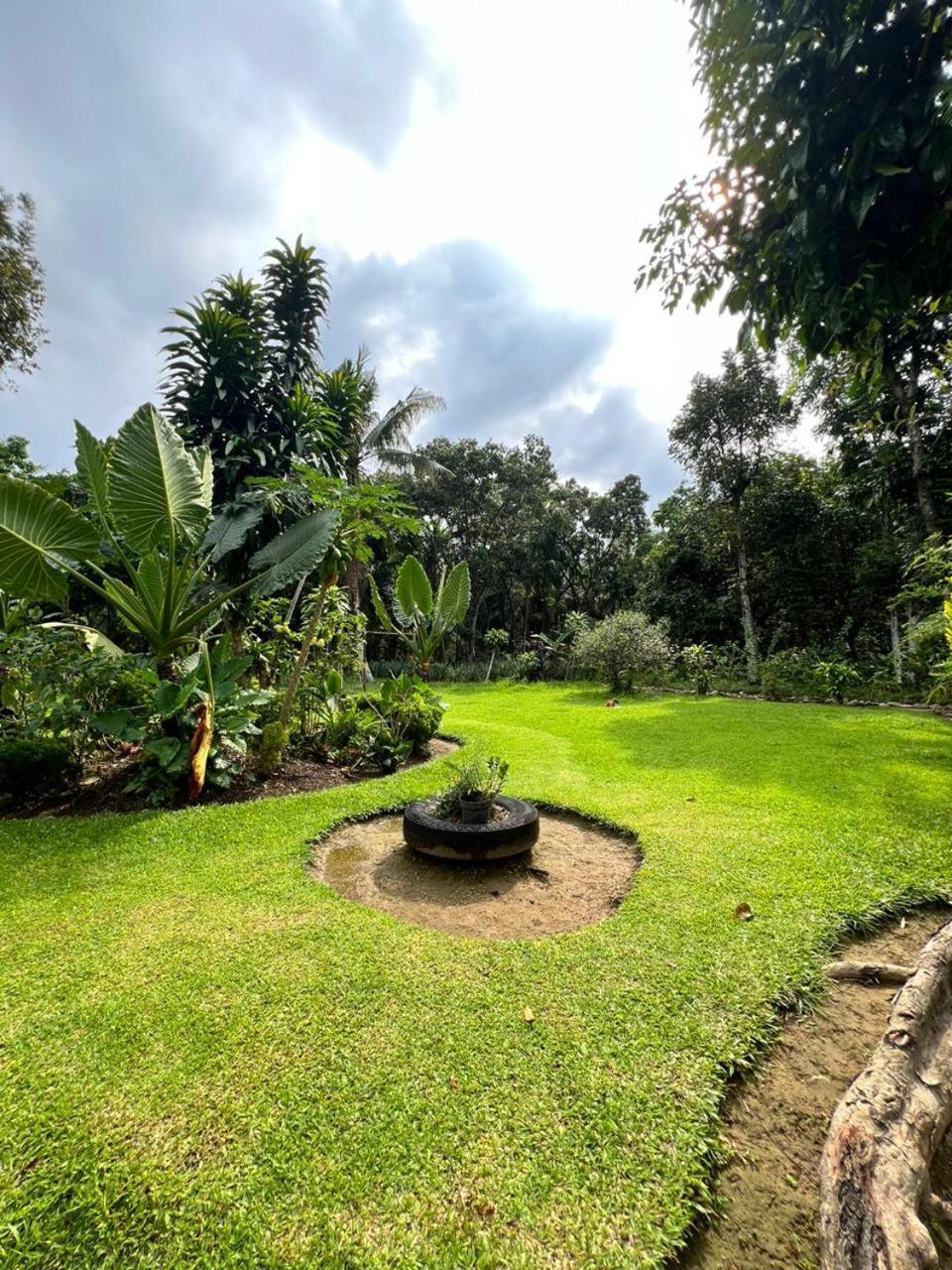 Wisma Batu Mandi 부킷 라왕 외부 사진