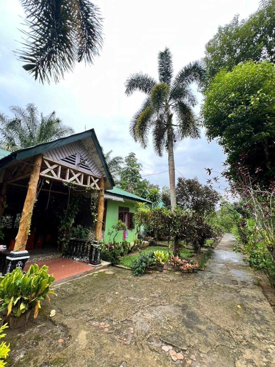 Wisma Batu Mandi 부킷 라왕 외부 사진