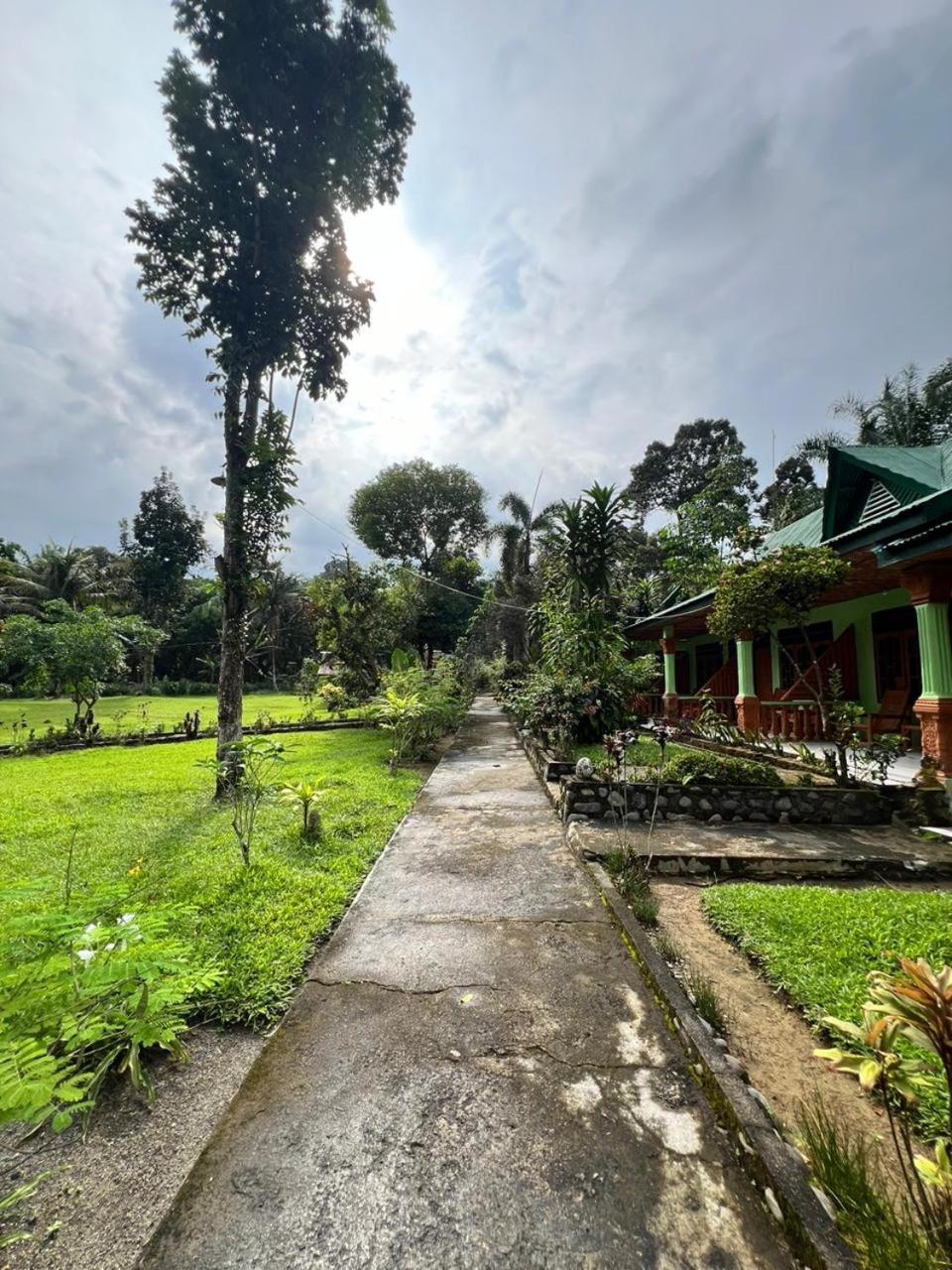 Wisma Batu Mandi 부킷 라왕 외부 사진